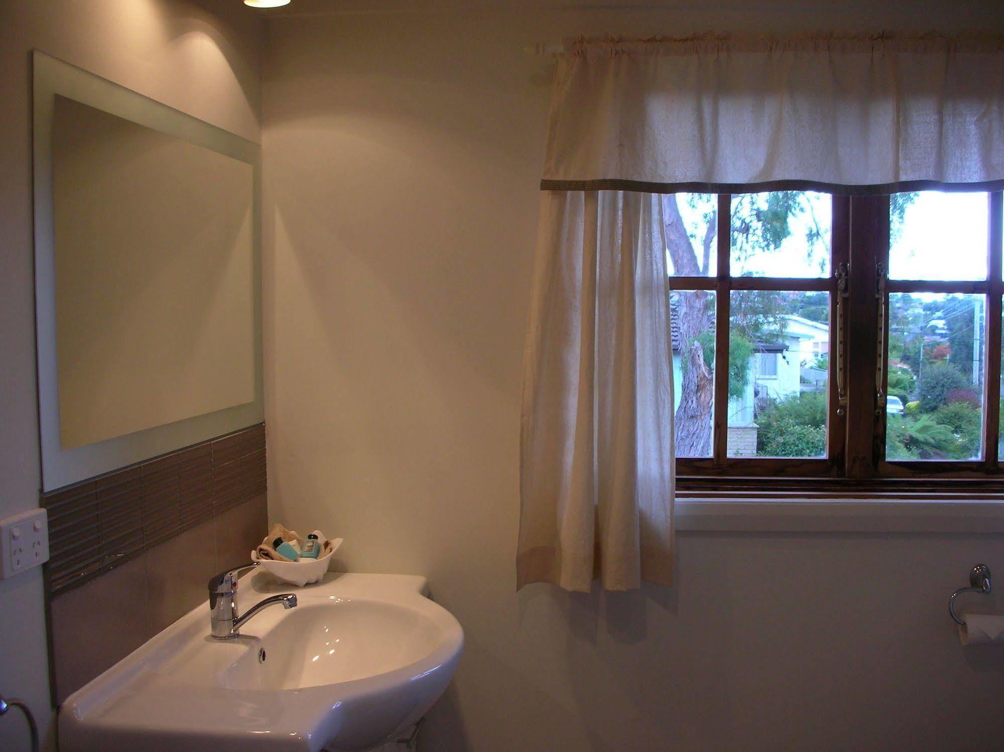 Cedar Cottages Blackmans Bay Esterno foto