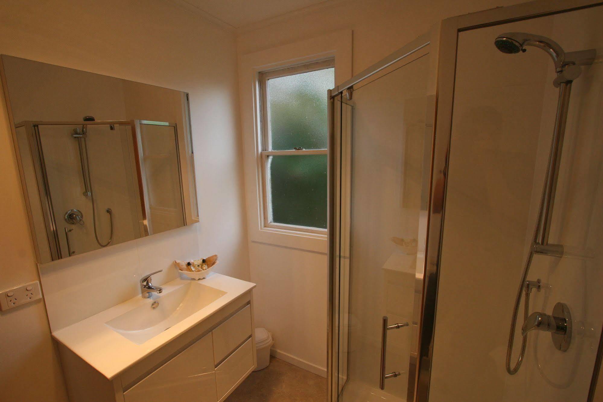Cedar Cottages Blackmans Bay Esterno foto