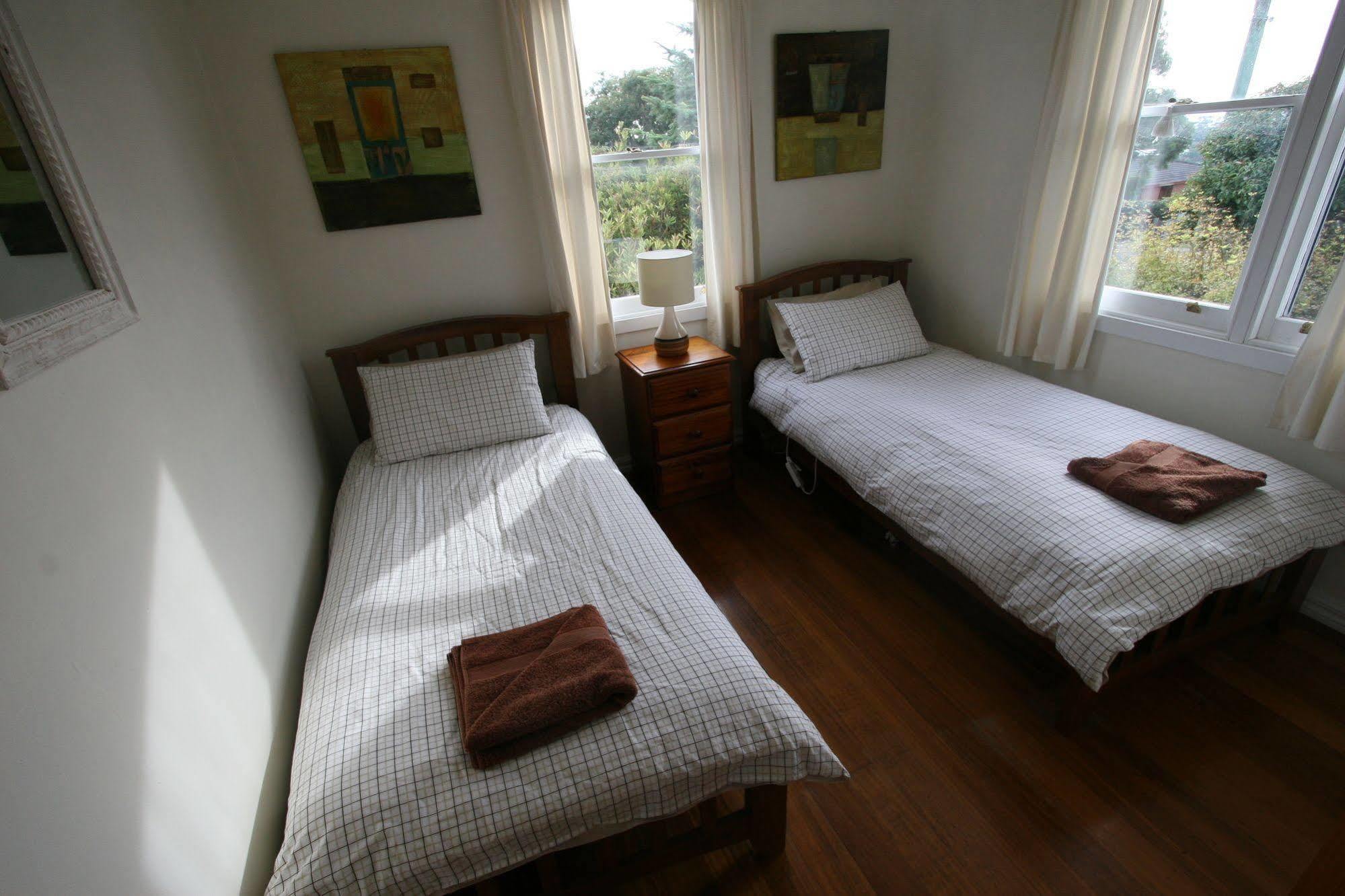 Cedar Cottages Blackmans Bay Esterno foto