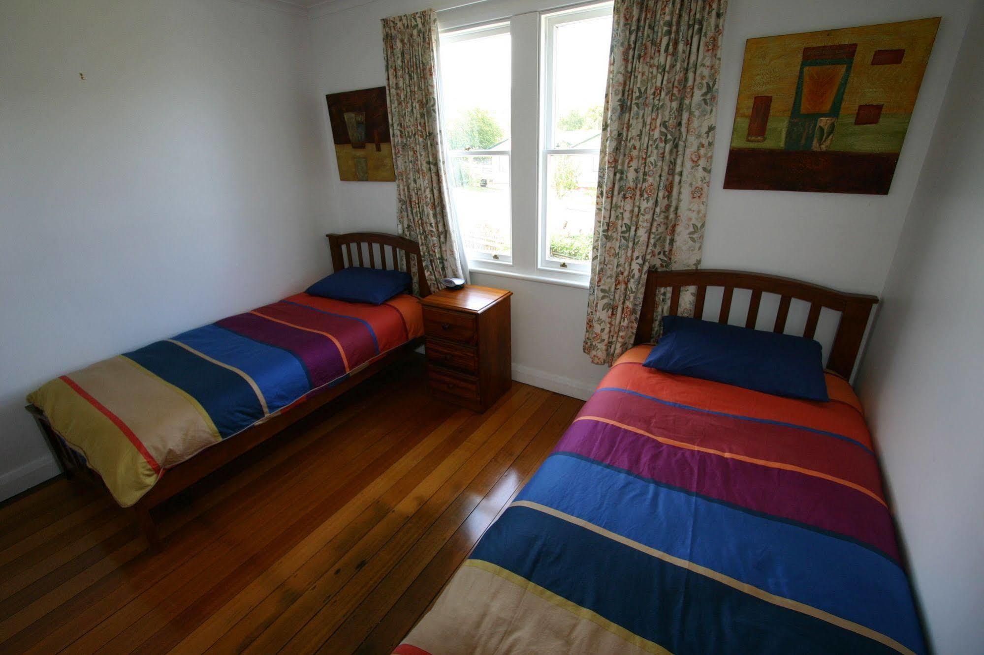 Cedar Cottages Blackmans Bay Esterno foto